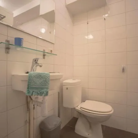 Stop & 2 Apartamento