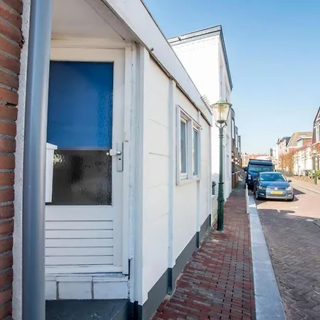 Appartement Stop & 2 *