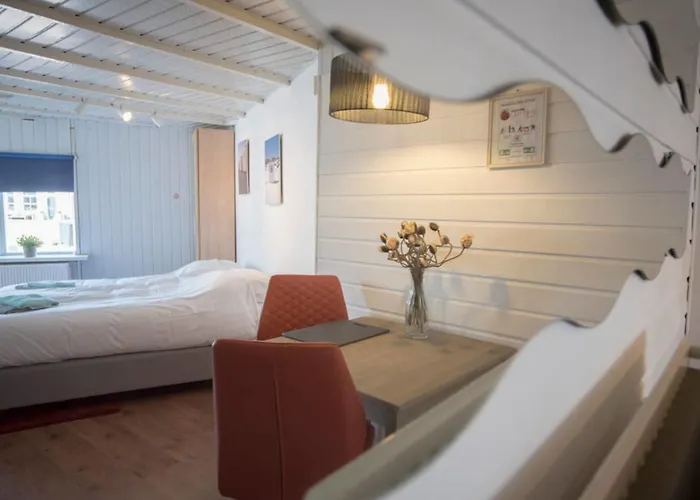 Stop & 2 Apartmán *