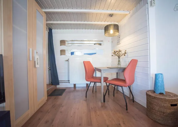 Stop & 2 Apartment *