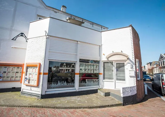 Stop & 2 * Zandvoort