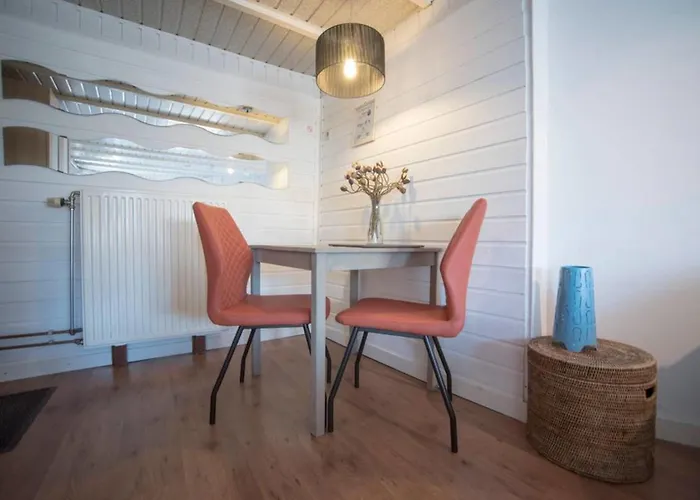 Stop & 2 * Zandvoort